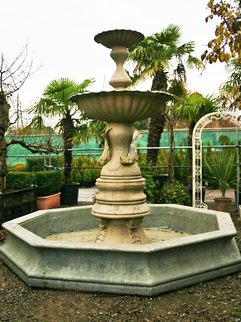 Giant Fountain