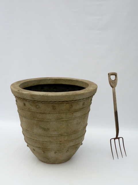 Large-pots.-H90xW100cm